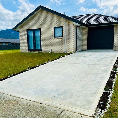 Holiday Home In Beautiful Te Anau Zewnętrze zdjęcie